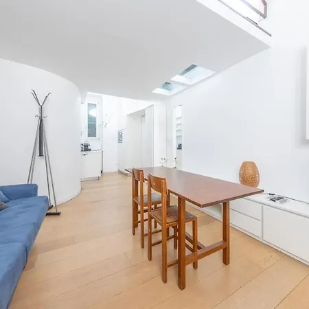 Terrazza Di Lusso In Porta Venezia, 1bdr Con Ac ميلان