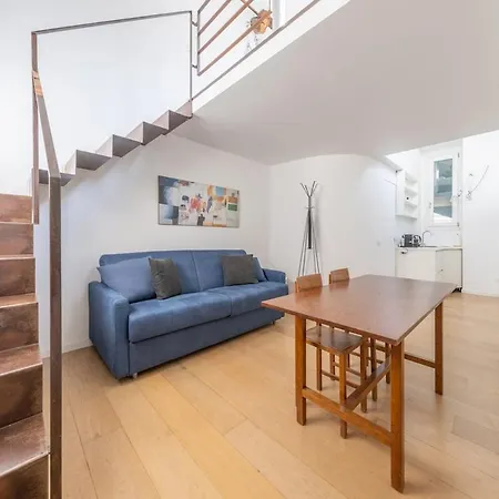 Terrazza Di Lusso In Porta Venezia, 1bdr Con Ac