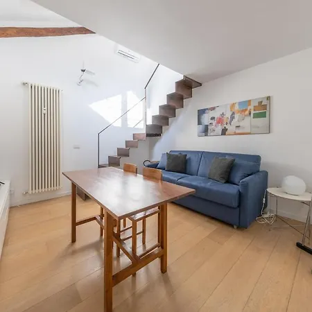 Terrazza Di Lusso In Porta Venezia, 1bdr Con Ac شقة ميلان