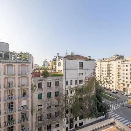 Terrazza Di Lusso In Porta Venezia, 1bdr Con Ac ميلان